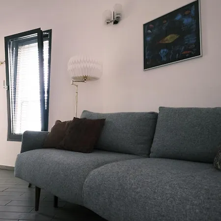 Il Muflone D'oro, In With A Private Garden And Views