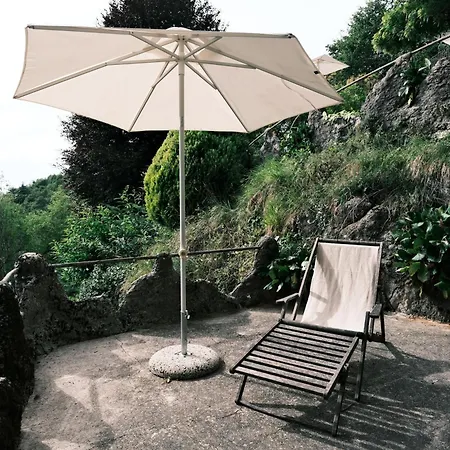 بيت للعطل Il Muflone D'oro, In With A Private Garden And Views *