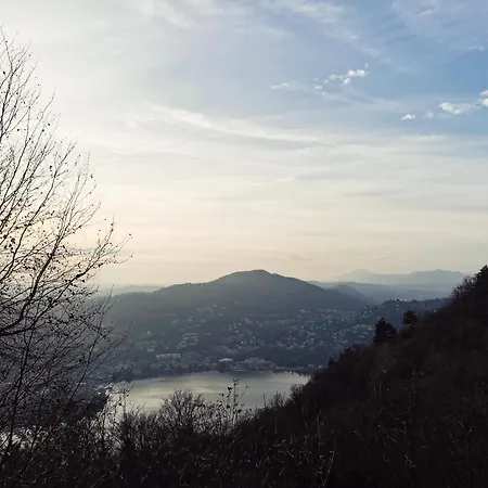 Il Muflone D'oro, In With A Private Garden And Views بيت للعطل